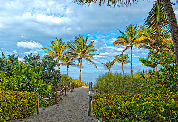 Beach Entrance, South Beach